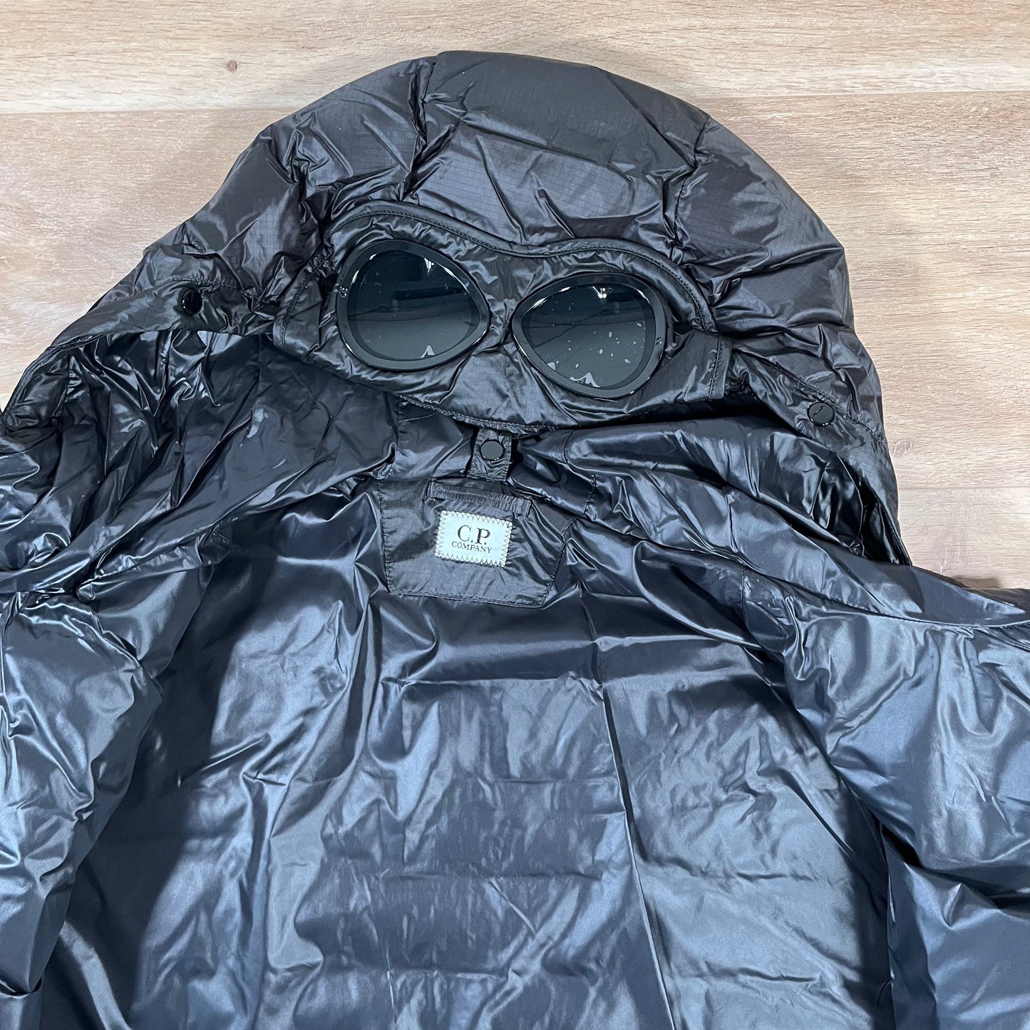 C.P. Company D.D. Shell Goggle Down Jacket in Black