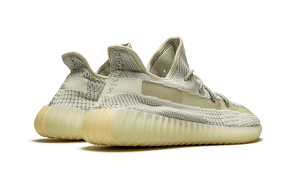 YEEZY 350 V2 LUNDMARK