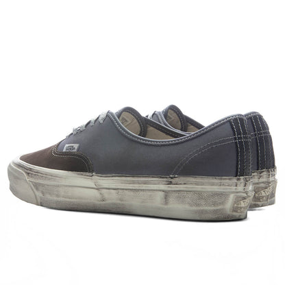 Premium LX Authentic 44 Aged - Coal/Steel