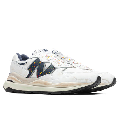 57/40 - White/Natural Indigo