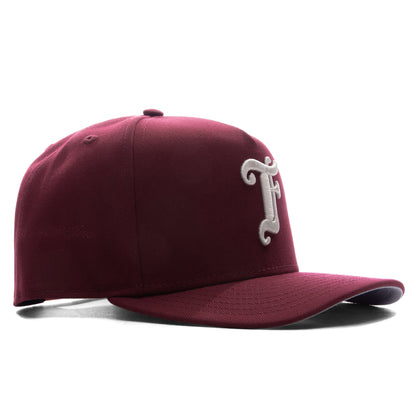 Feature x New Era 9FIFTY Curved A-Frame Old English F Snapback - Scarlet