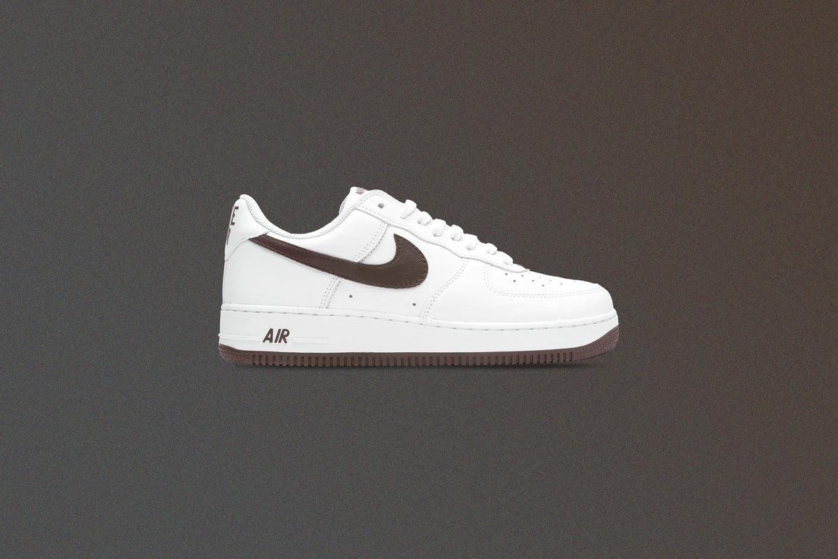 Air Force 1 Low Retro - White/Chocolate/Metallic Gold
