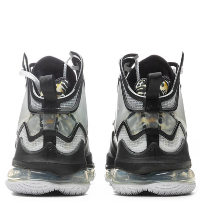 Lebron 19 - White/Metallic Gold/Black