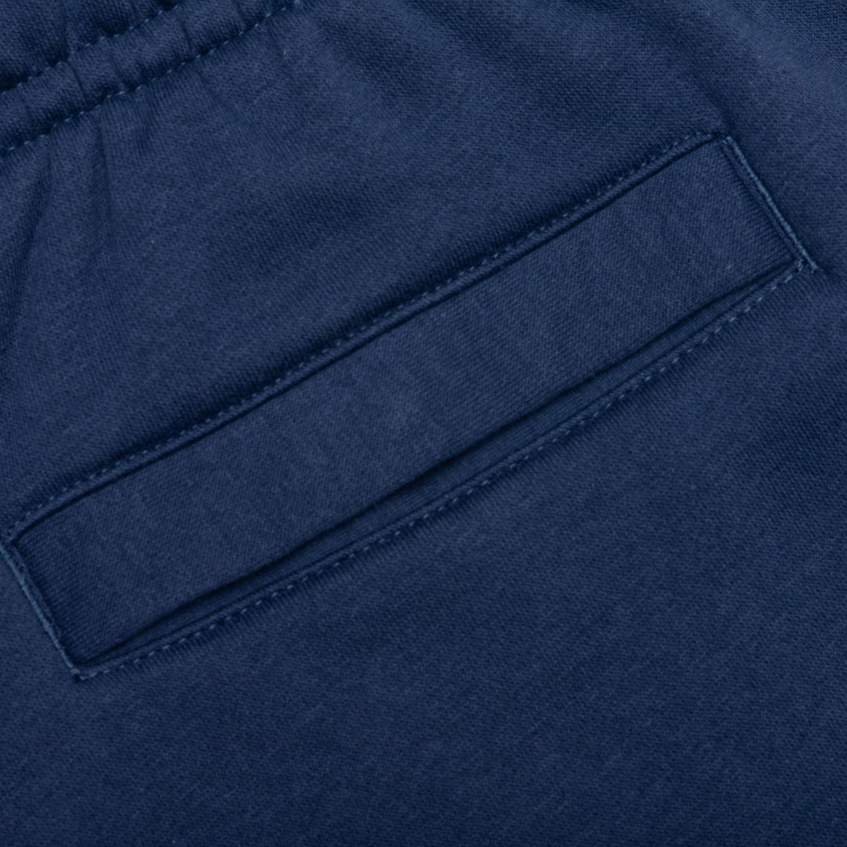 Sportswear Club Graphic Shorts - Midnight Navy/White