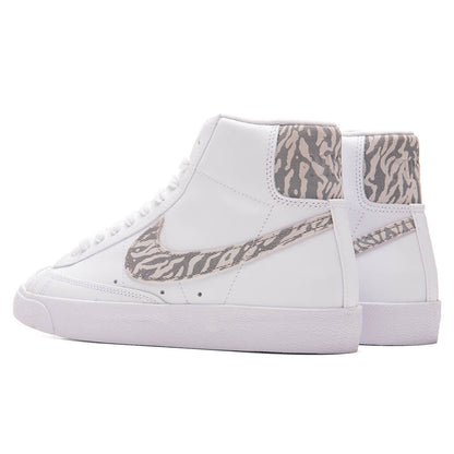 Women's Blazer Mid '77 SE 'Zebra' - White/Particle Grey