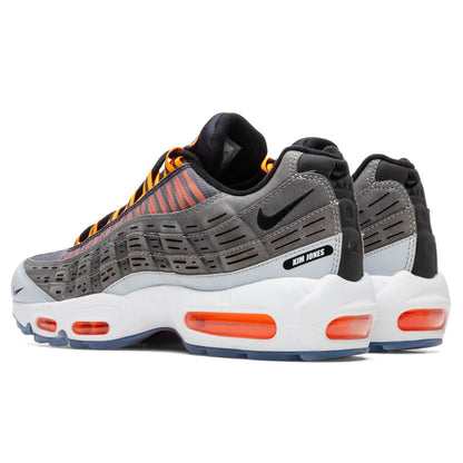 Nike x Kim Jones Air Max 95 - Black/Total Orange
