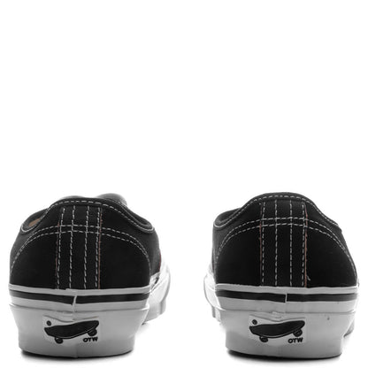 OTW Premium Authentic 44 Siped Vibram - Black