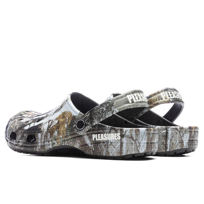Pleasures x Crocs Classic Clog - Camo