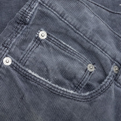 P001 - 3-Needle Grey Wash Repair