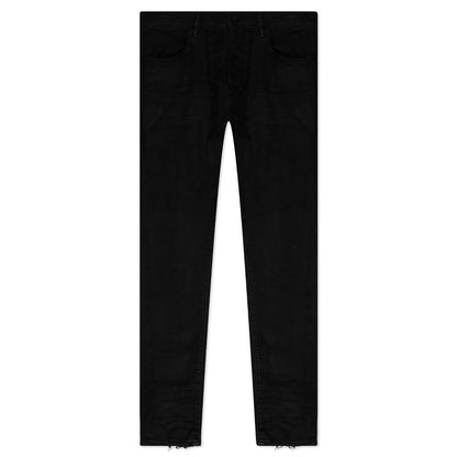 P001 - Black Resin