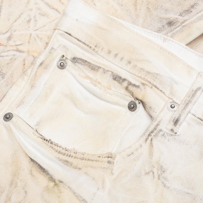 P002 - White Dirty Cargo