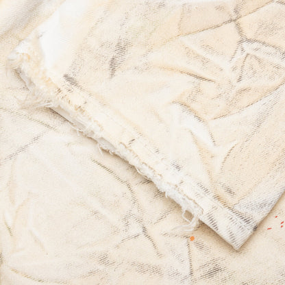 P002 - White Dirty Cargo