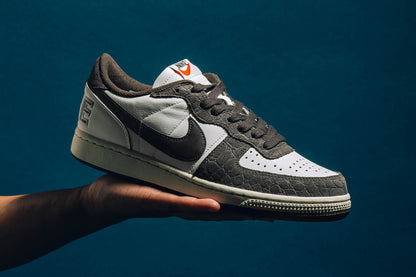 Terminator Low - Velvet Brown/Black Sail/Coconut Milk