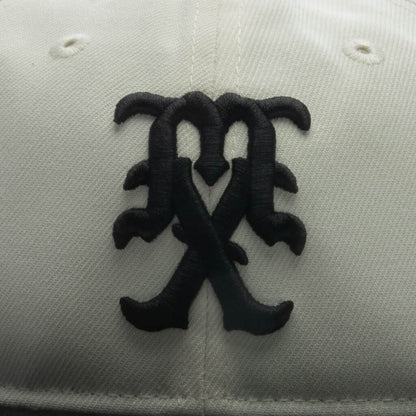 Saint M6 x New Era Celebrity Cap - White