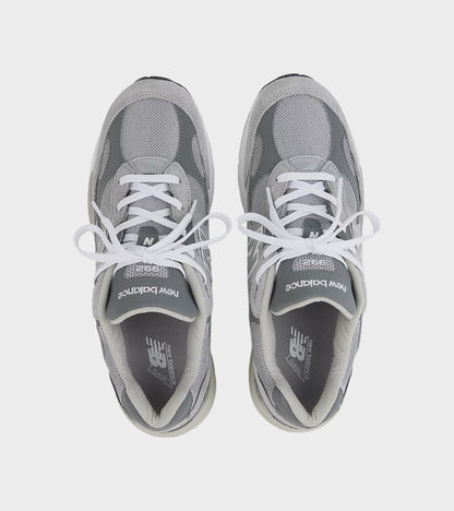 U992GY Grey