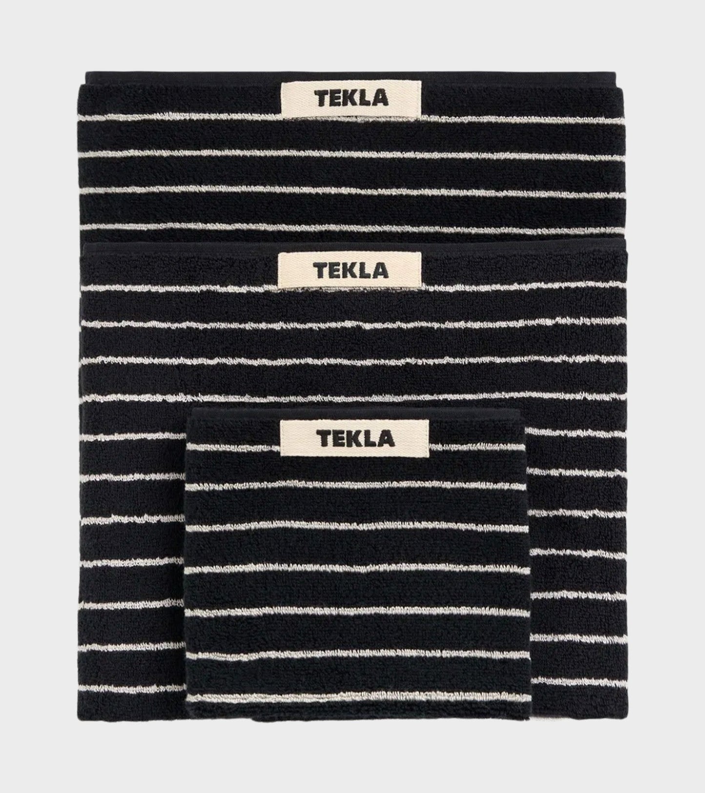 Bath Towel 70x140 Black Stripes