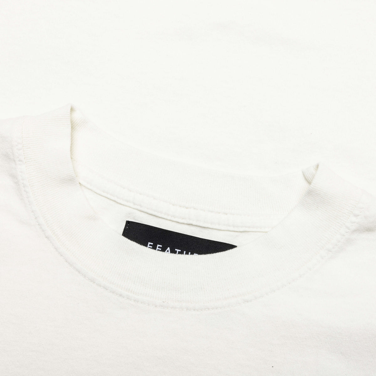 Stardust Tee - Cannoli Cream