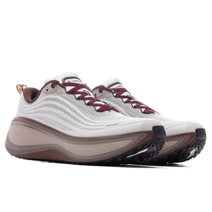 Vomero Plus - Sail/Baroque Brown