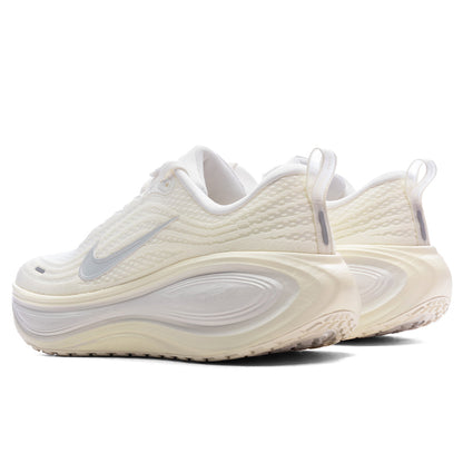 Women's Vomero Plus - Sail/Summit White/Alabaster