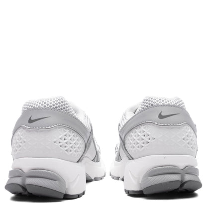 Zoom Vomero 5 - Summit White/Metallic silver