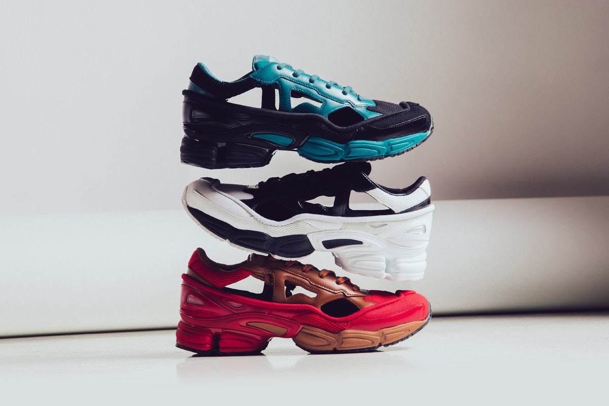 adidas Originals x Raf Simons Replicant Ozweego - Scarlet/Rust/Scarlet