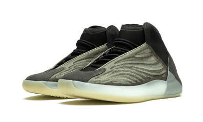 YEEZY QNTM BARIUM