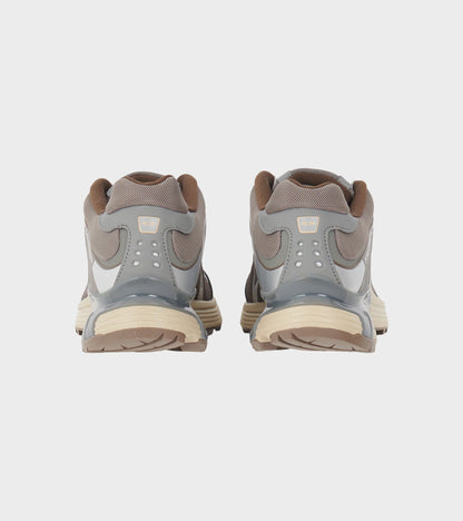 XT-Whisper Falcon/Pewter/White Pepper