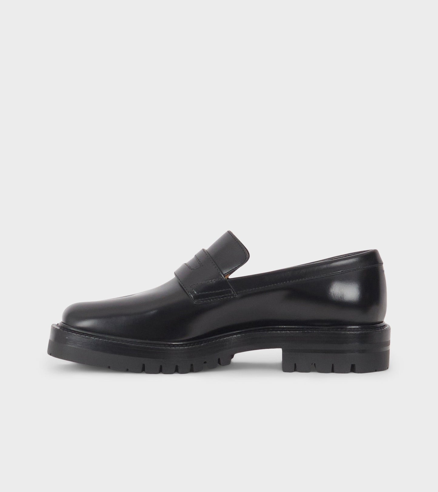 Tabi Loafers Black
