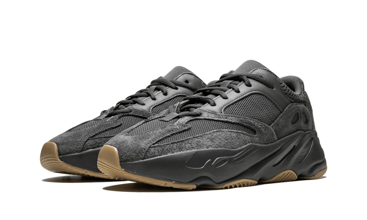 YEEZY 700 V2 UTILITY BLACK