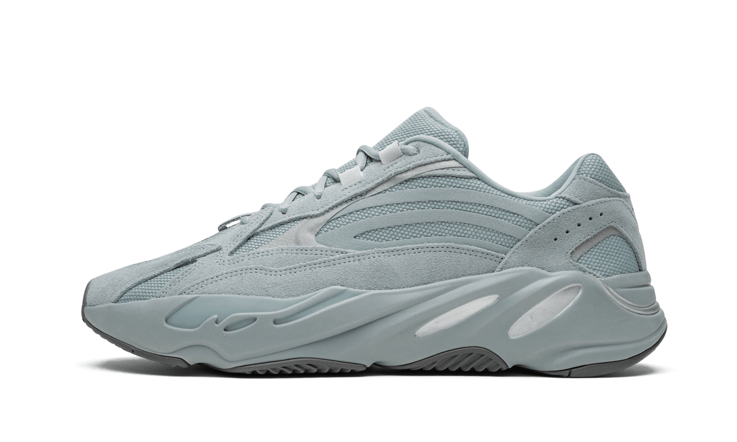 YEEZY BOOST 700 V2 "HOSPITAL BLUE"