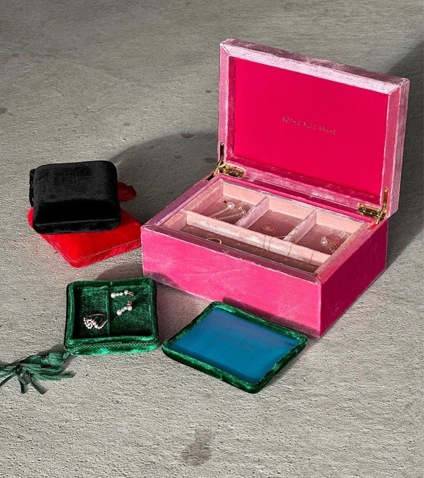 Velvet Box Red