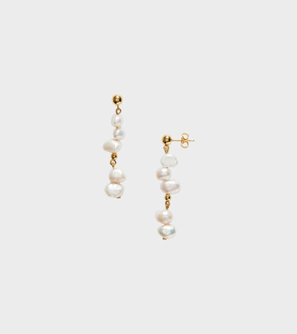 Pearly Drop Earring White