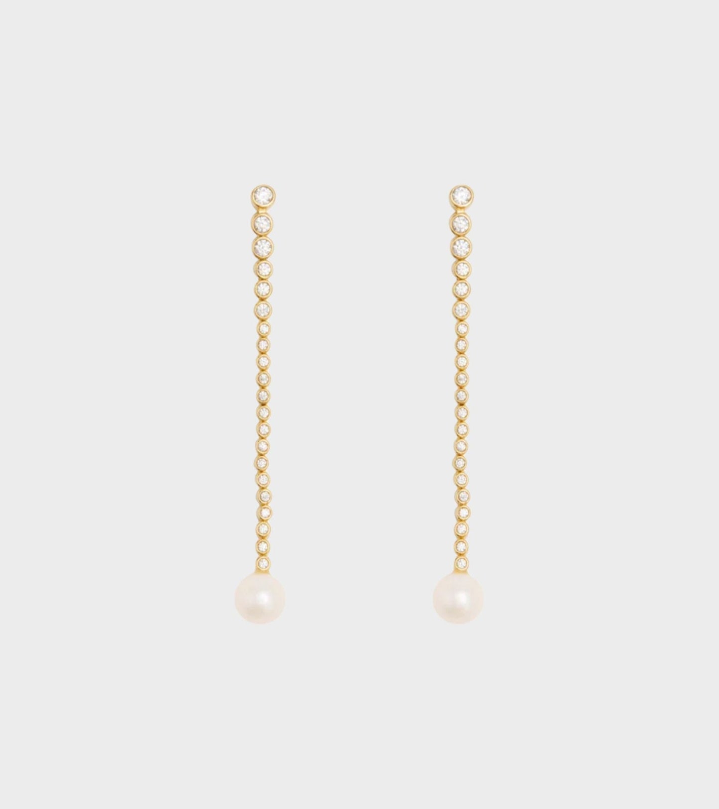 Odile Chandelier Earrings Gold