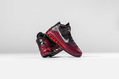 Lebron VII QS "Christmas" - Team Red/Metallic Silver/Black/Hot Red