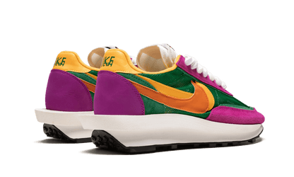NIKE LD WAFFLE X SACAI PINE