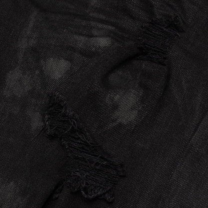 P001 - Black Oil Spill