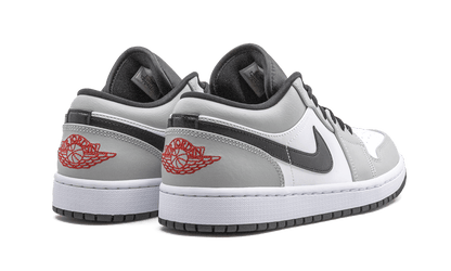 JORDAN 1 LOW SMOKE