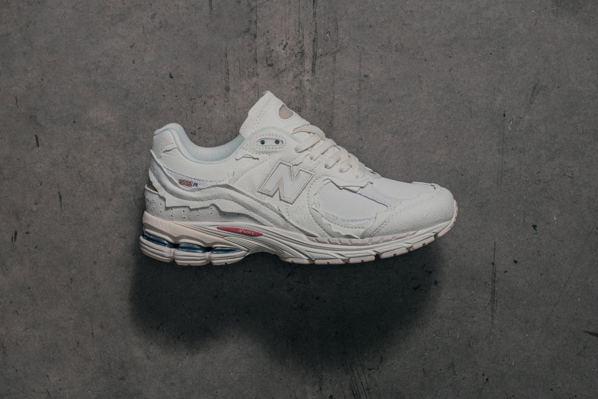 2002R "Refined Future" - Sea Salt