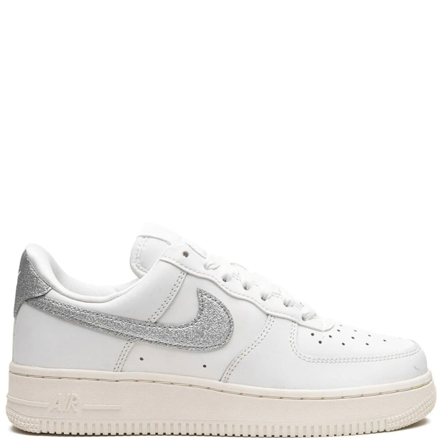 Nike Air Force 1 07