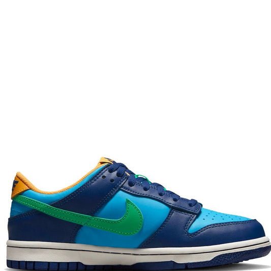 Womens Nike Dunk Low
